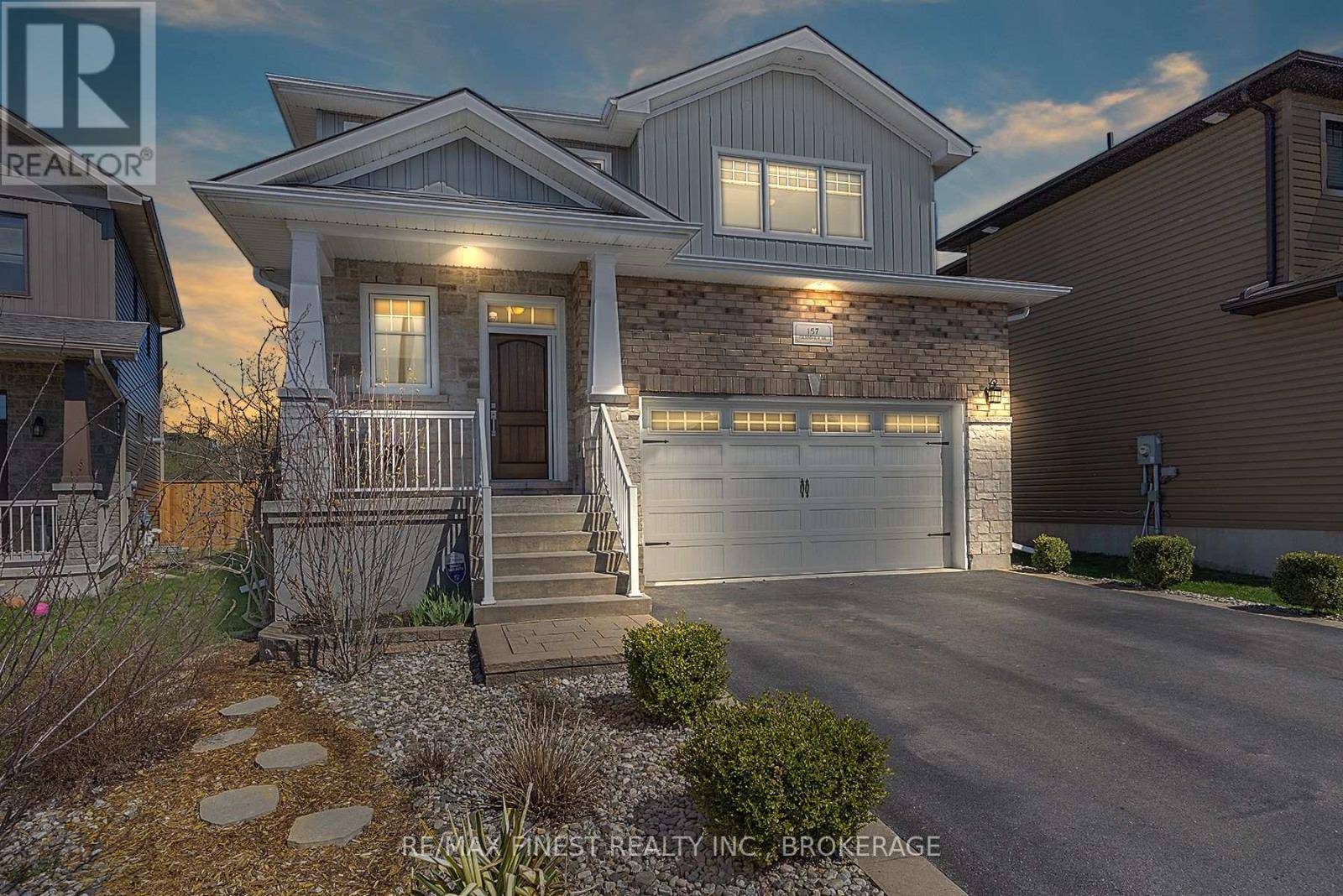 Loyalist (amherstview), ON K7N0A5,157 ISLANDVIEW DRIVE