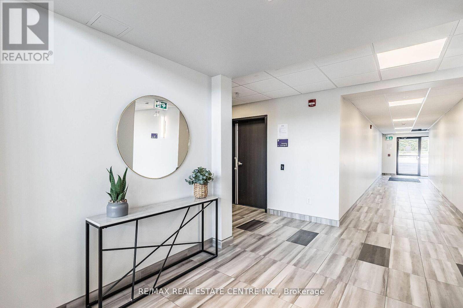 Guelph (pineridge/westminster Woods), ON N1L1E6,35 Kingsbury SQ #419