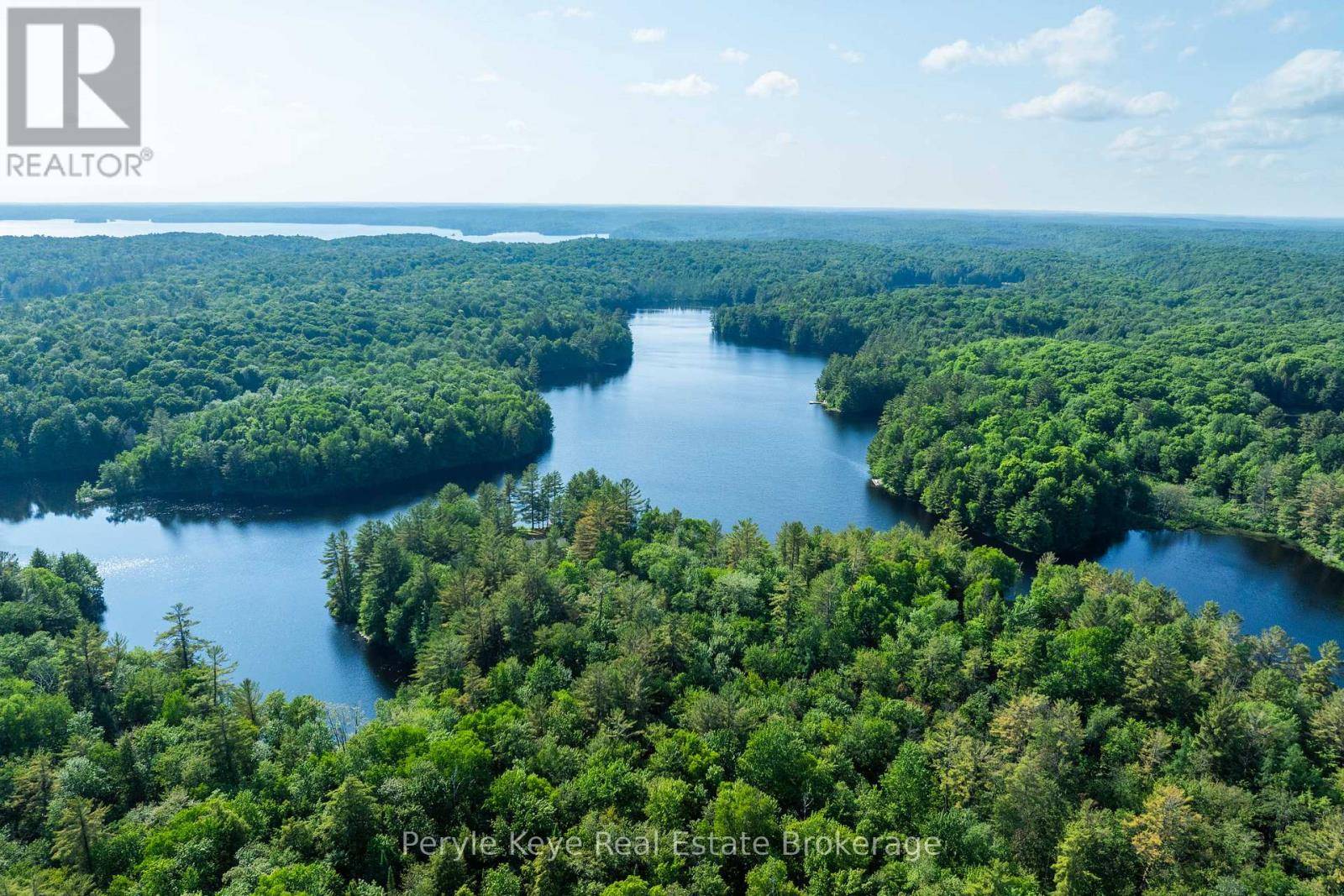 1544 SOUTH LANCELOT ROAD, Huntsville, ON P0B1M0