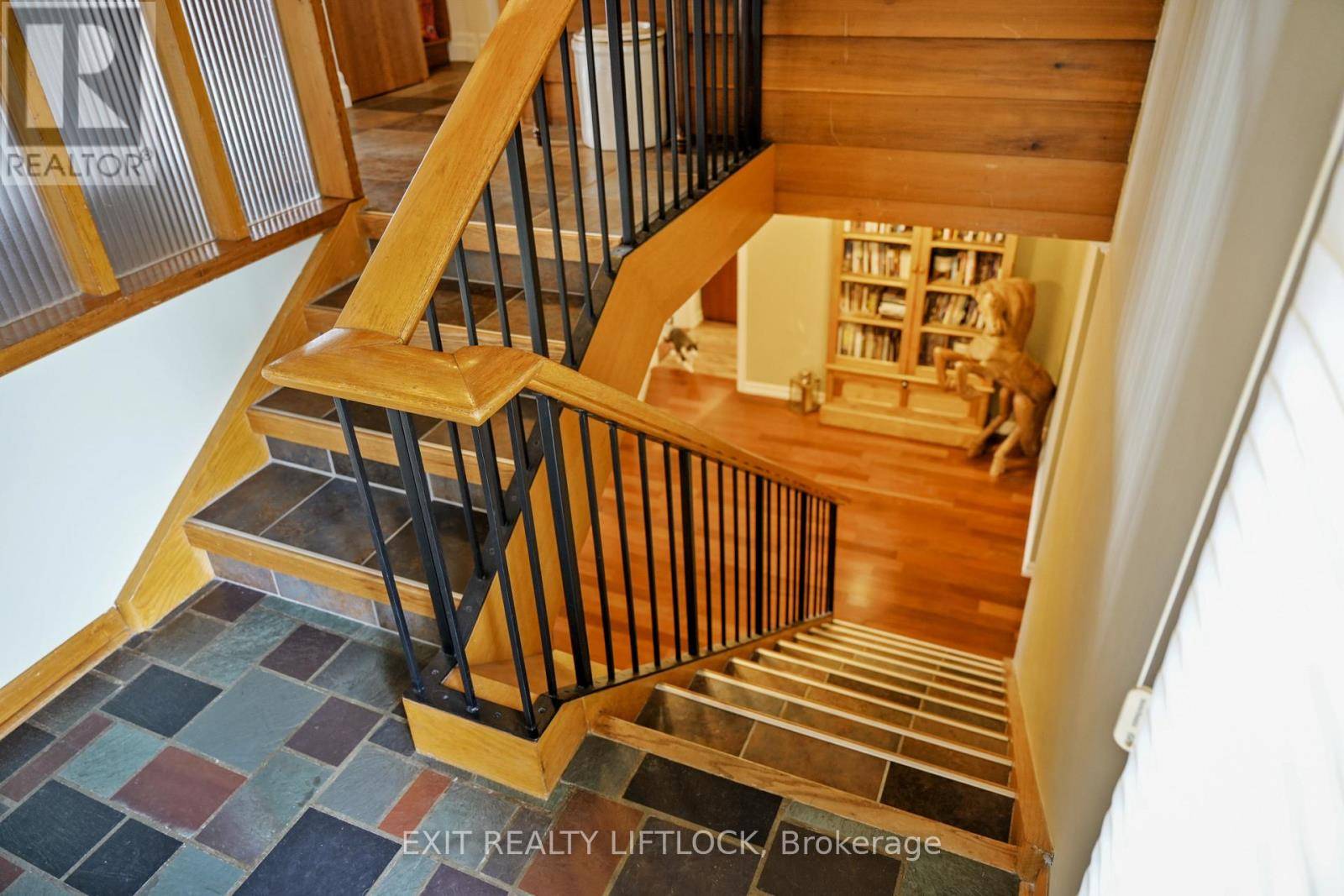 Peterborough West (north), ON K9J6V8,78 EDGEWOOD ROAD