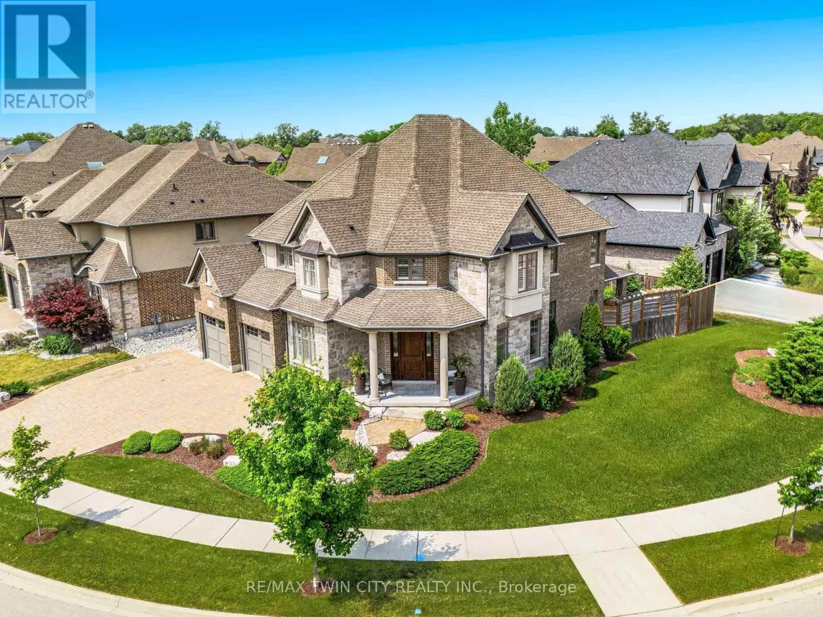Waterloo, ON N2K0B4,546 MANOR RIDGE CRESCENT
