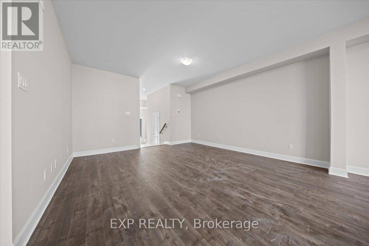 Carleton Place, ON K7C0C4,70 EASTWOOD DRIVE