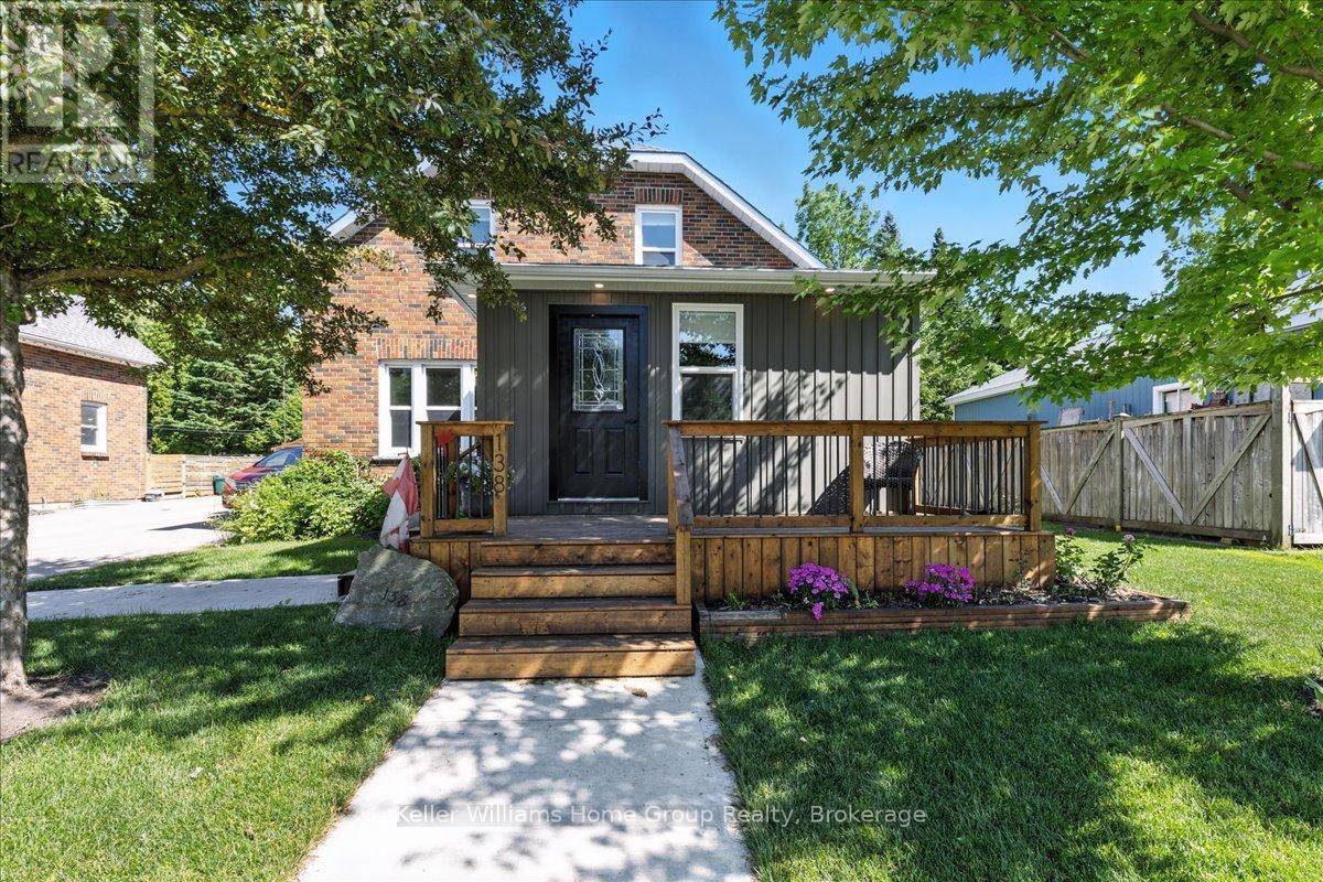 Wellington North (arthur), ON N0G1A0,138 FREDERICK STREET E