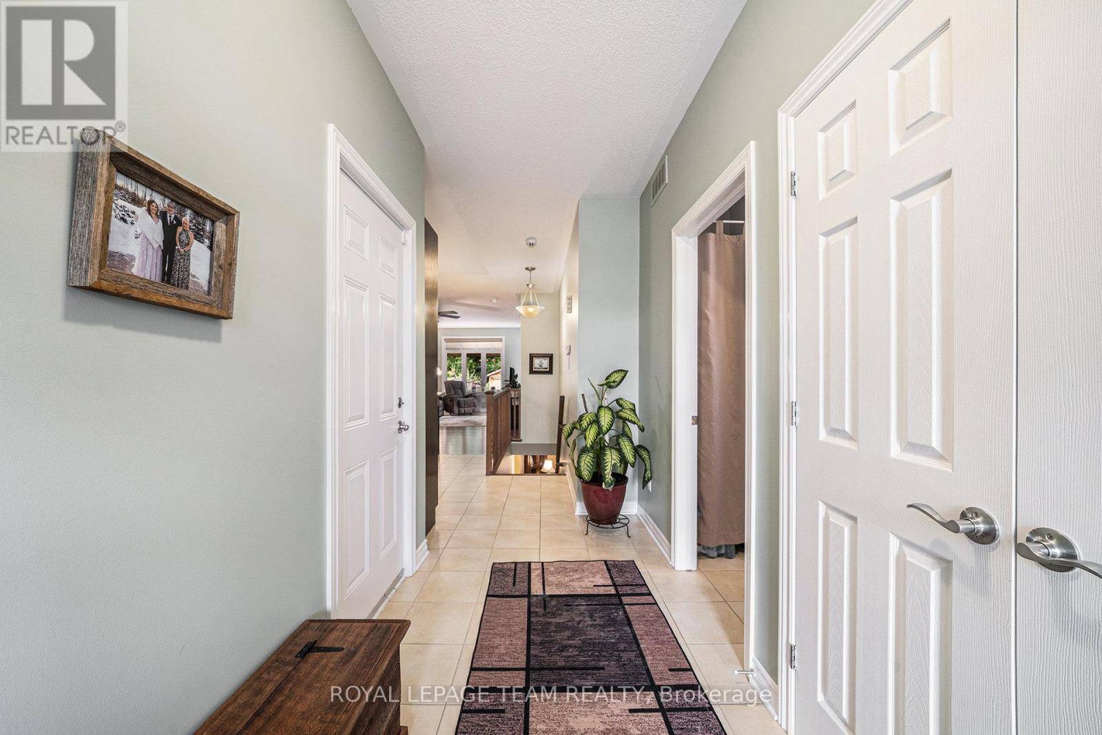 North Grenville, ON K0G1J0,129 TRADEWINDS CRESCENT