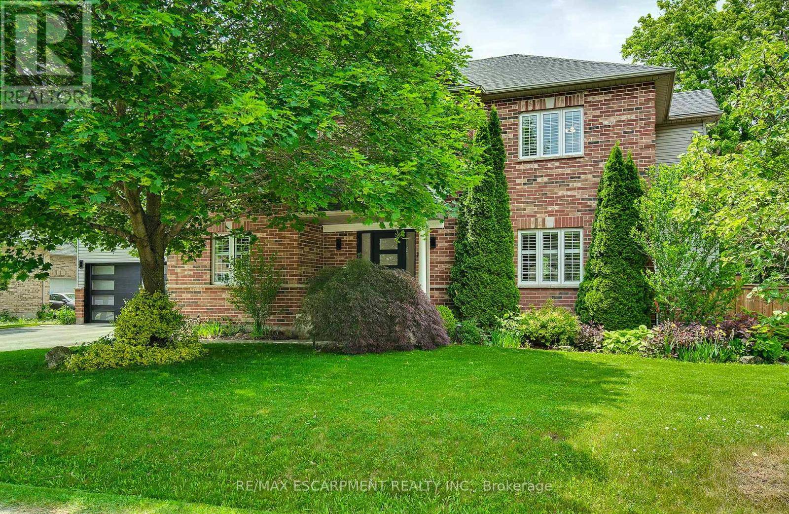 9 VALLEY RIDGE LANE, Hamilton, ON L8N2Z7