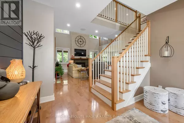 Ottawa, ON K1T3W9,5 MELVA AVENUE