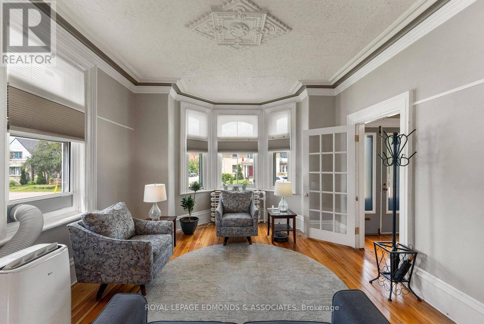 Pembroke, ON K8A3H2,282 SUPPLE STREET