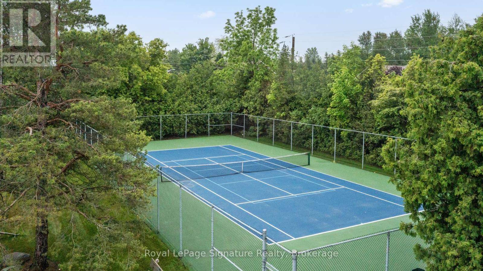 Blue Mountains, ON N0H2P0,63 BAY ST West #3