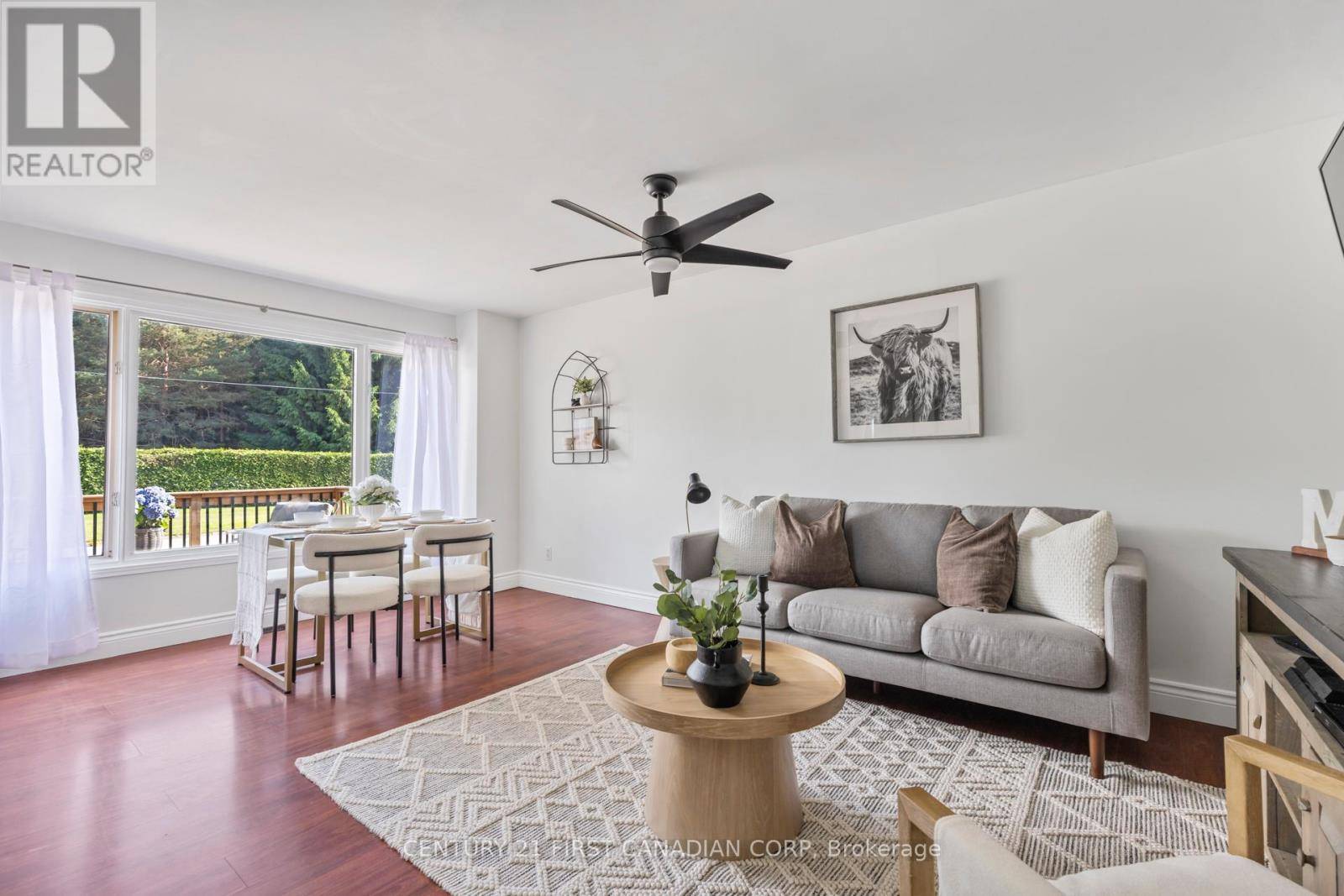 Lucan Biddulph (lucan), ON N0M2J0,122 NICOLINE AVENUE