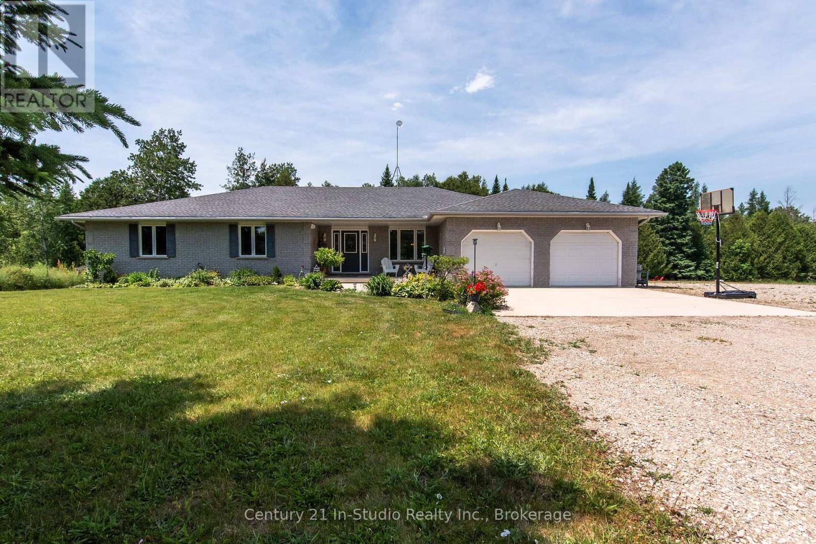 West Grey, ON N4N3B8,193416 SIDEROAD 30 NDR