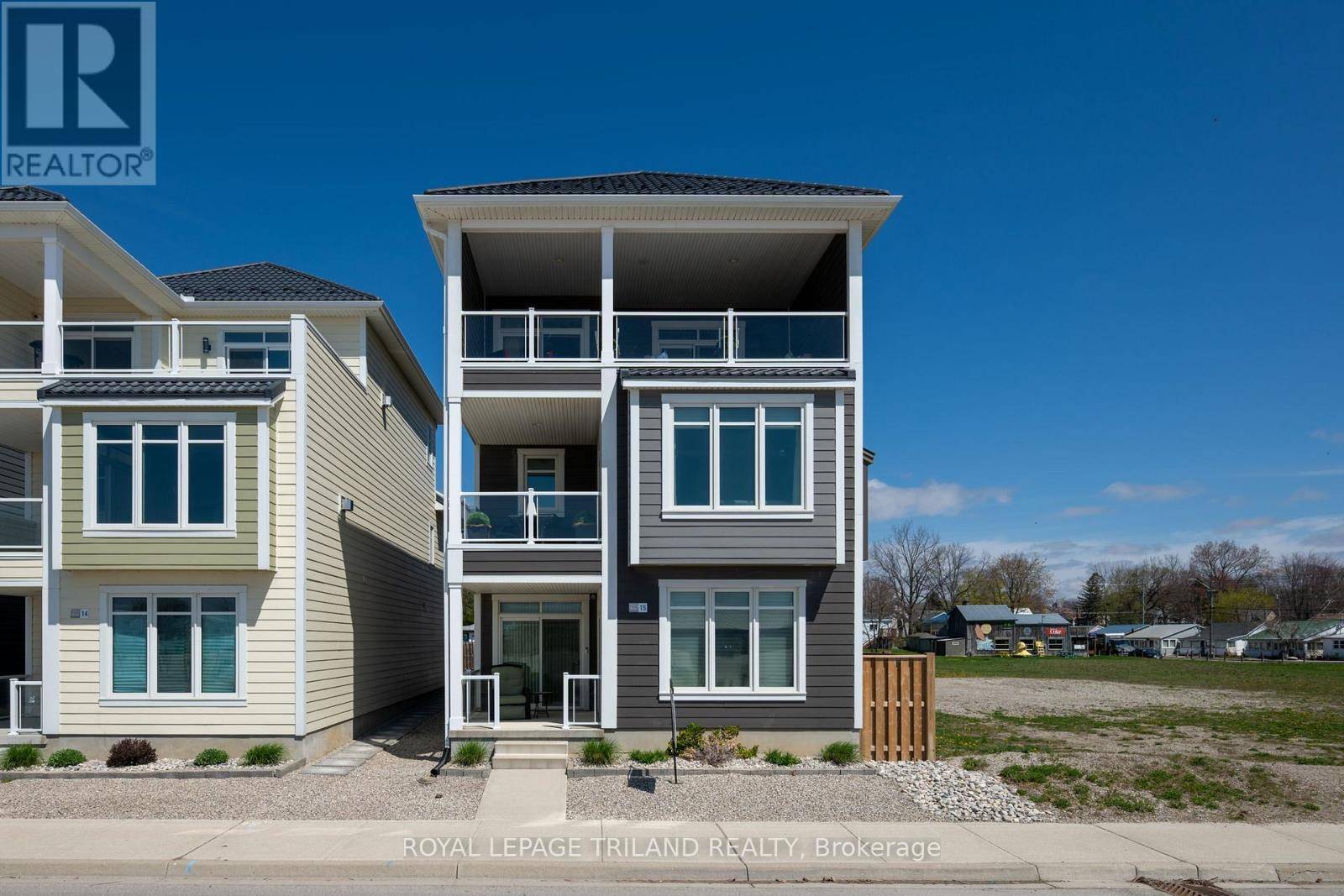 Central Elgin (port Stanley), ON N5L0A3,355 Edith Cavell BLVD #15