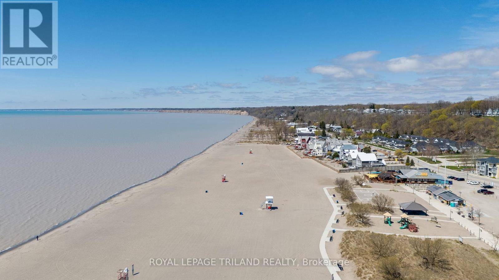 Central Elgin (port Stanley), ON N5L0A3,355 Edith Cavell BLVD #15