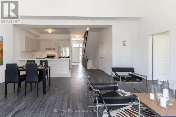 Bracebridge (macaulay), ON P1L0N5,17 TURNBERRY COURT