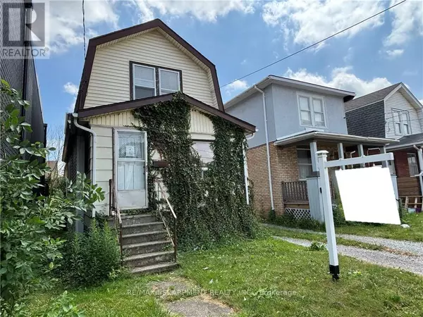 465 EAST MAIN STREET, Welland (lincoln/crowland), ON L3B3X7