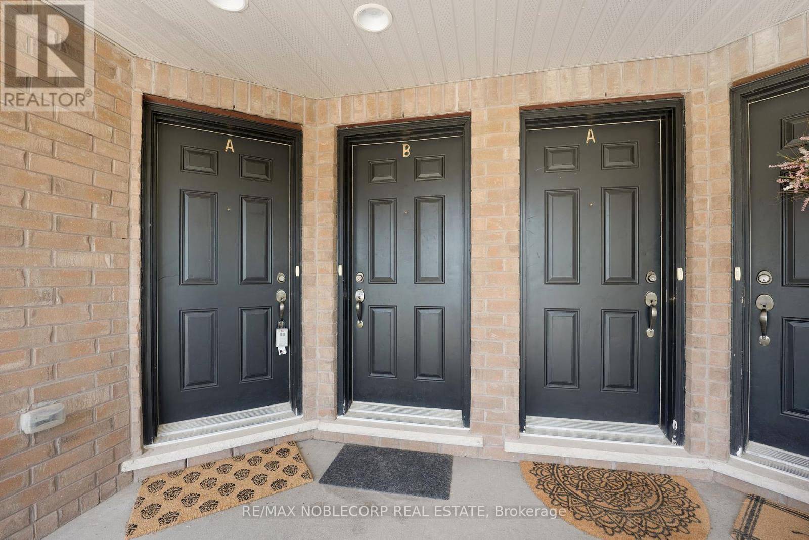 Guelph (victoria North), ON N1E0K4,616 Woodlawn RD East #B