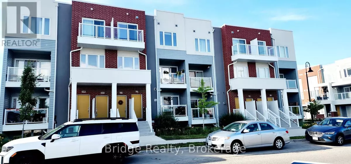 Kitchener, ON N2R0R7,96 SEABROOK DRIVE