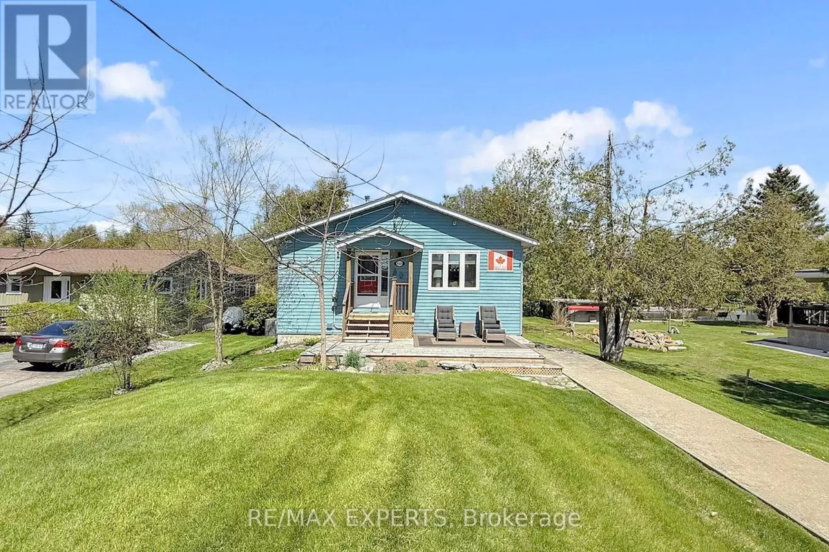 Kawartha Lakes (fenelon Falls), ON K0M1N0,60 RIVER DRIVE