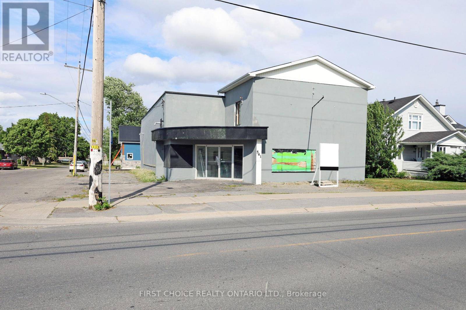 North Dundas, ON K0C2K0,561 ST LAWRENCE STREET