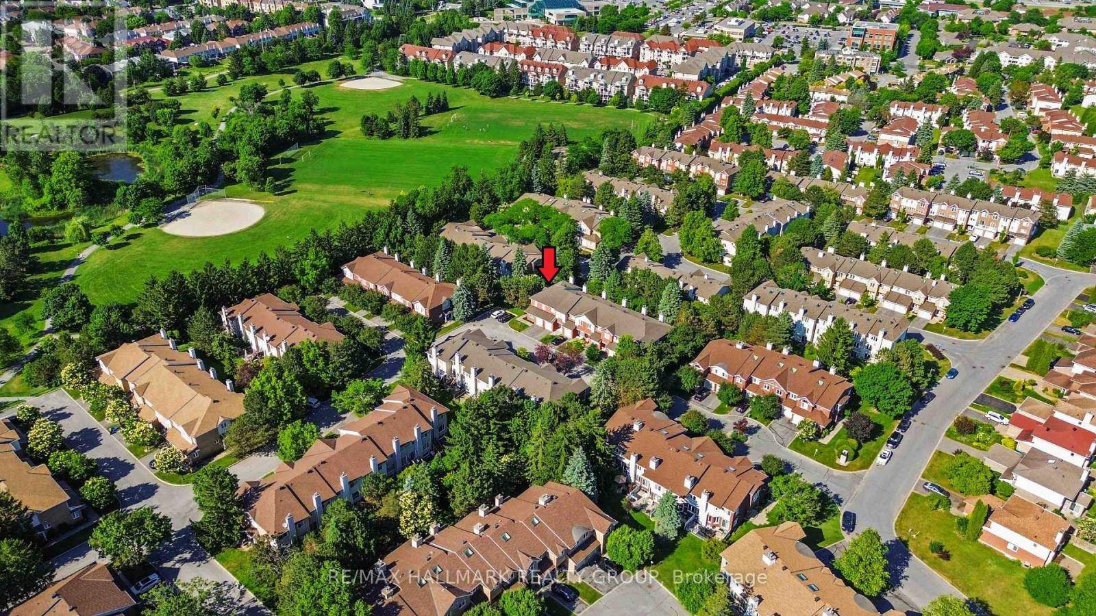 Ottawa, ON K2G5Y1,121 Stonebriar DR #14