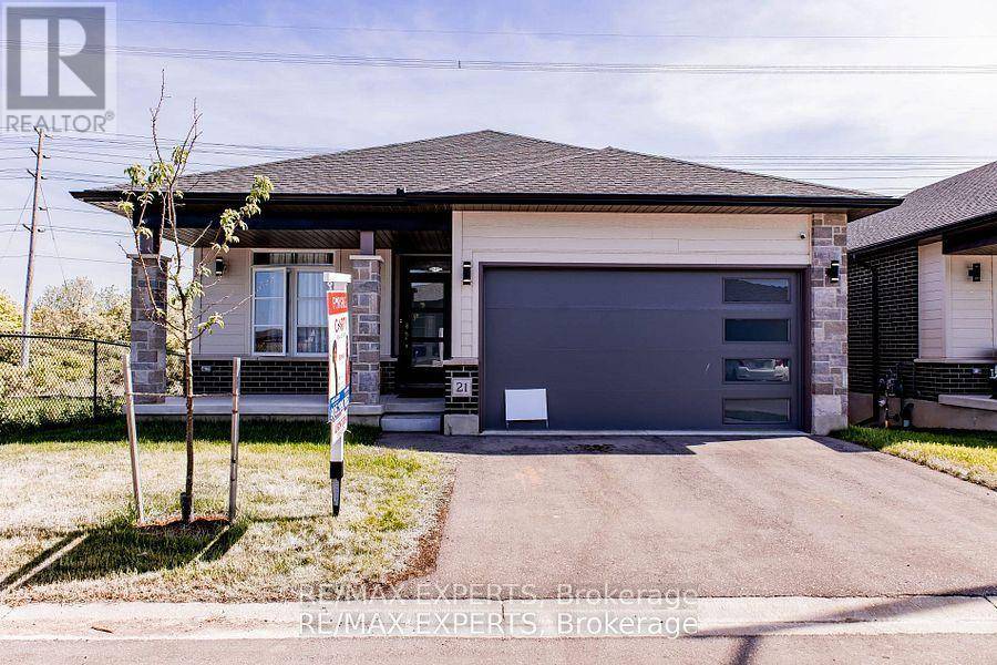 10 MCPHERSON CT #21, Central Elgin, ON N5R0L8