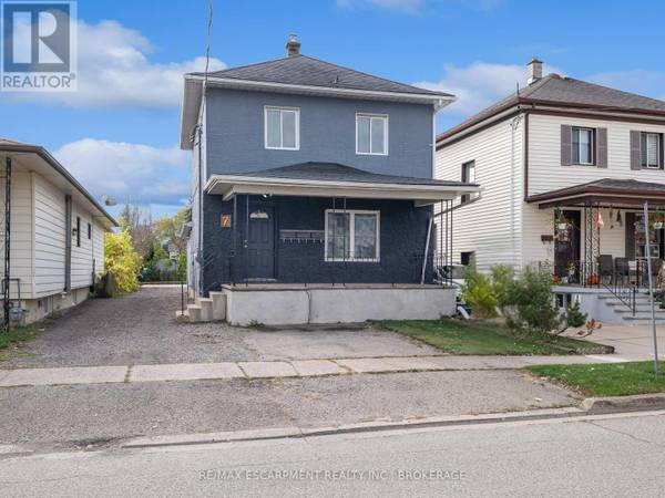 7 Maitland ST #Main, Thorold (thorold Downtown), ON L2V3A4