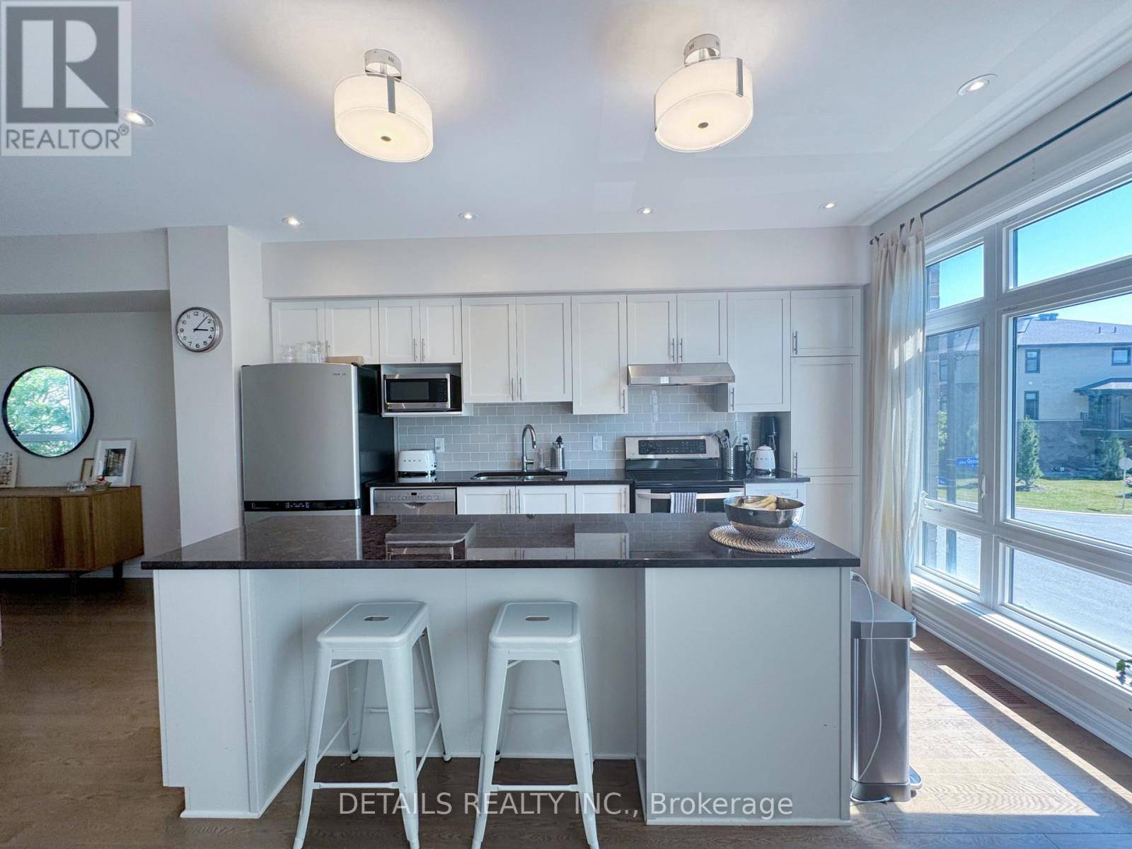 Ottawa, ON K2J5B2,321 TWINFLOWER WAY