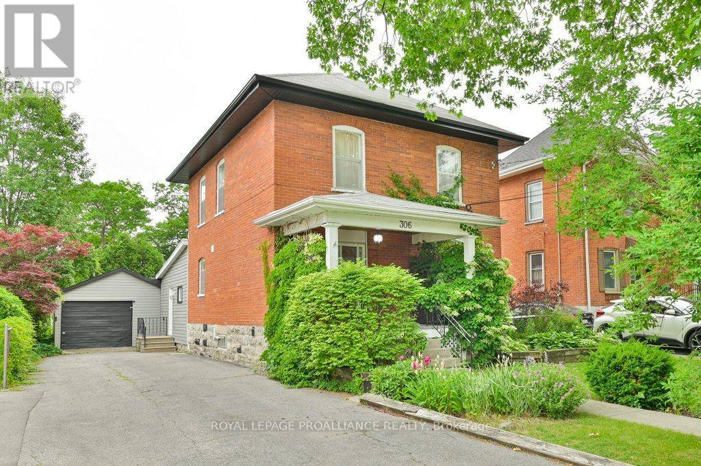 Belleville (belleville Ward), ON K8N3V4,306 BLEECKER AVENUE