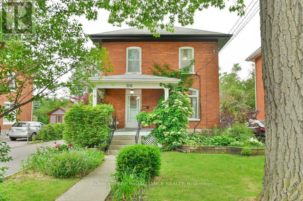 306 BLEECKER AVENUE, Belleville (belleville Ward), ON K8N3V4