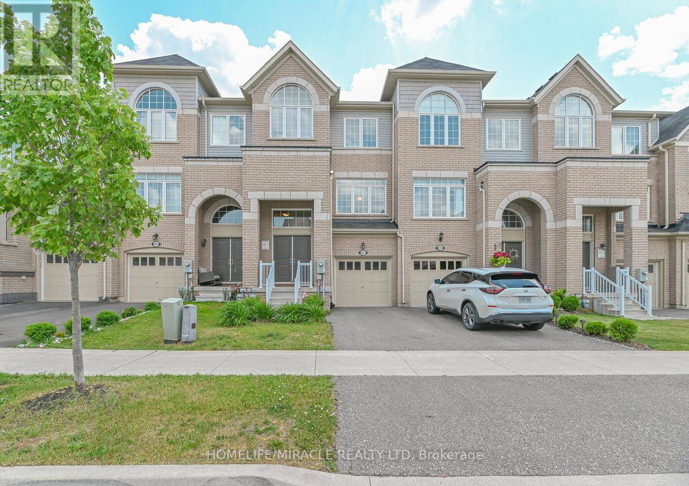 Lincoln (beamsville), ON L3J0R6,4047 MAITLAND STREET