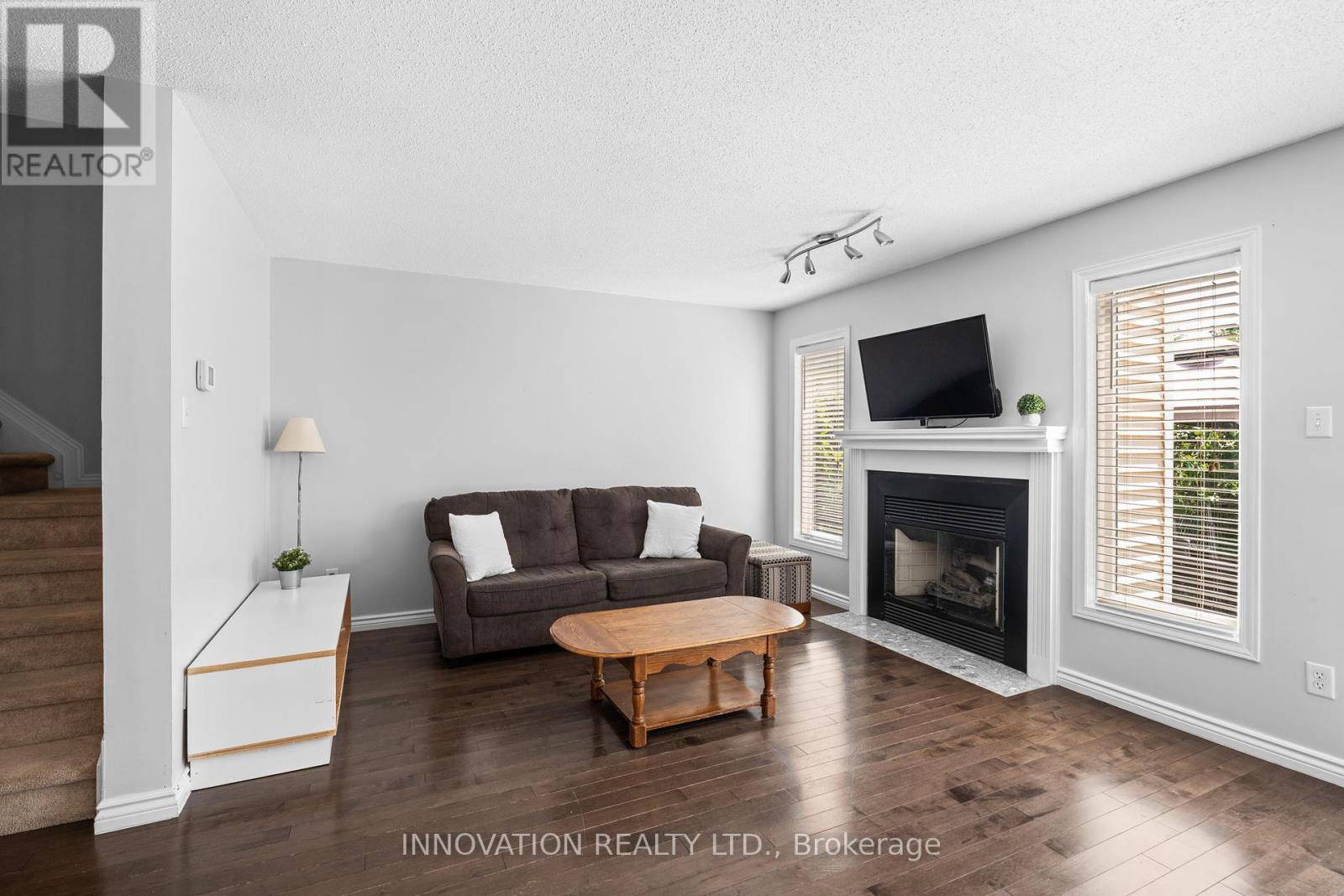 Ottawa, ON K2S1L6,3 KATHLEEN CRESCENT