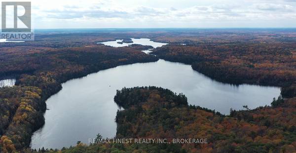 Frontenac (frontenac North), ON K0H1C0,5026 B ARDOCH ROAD