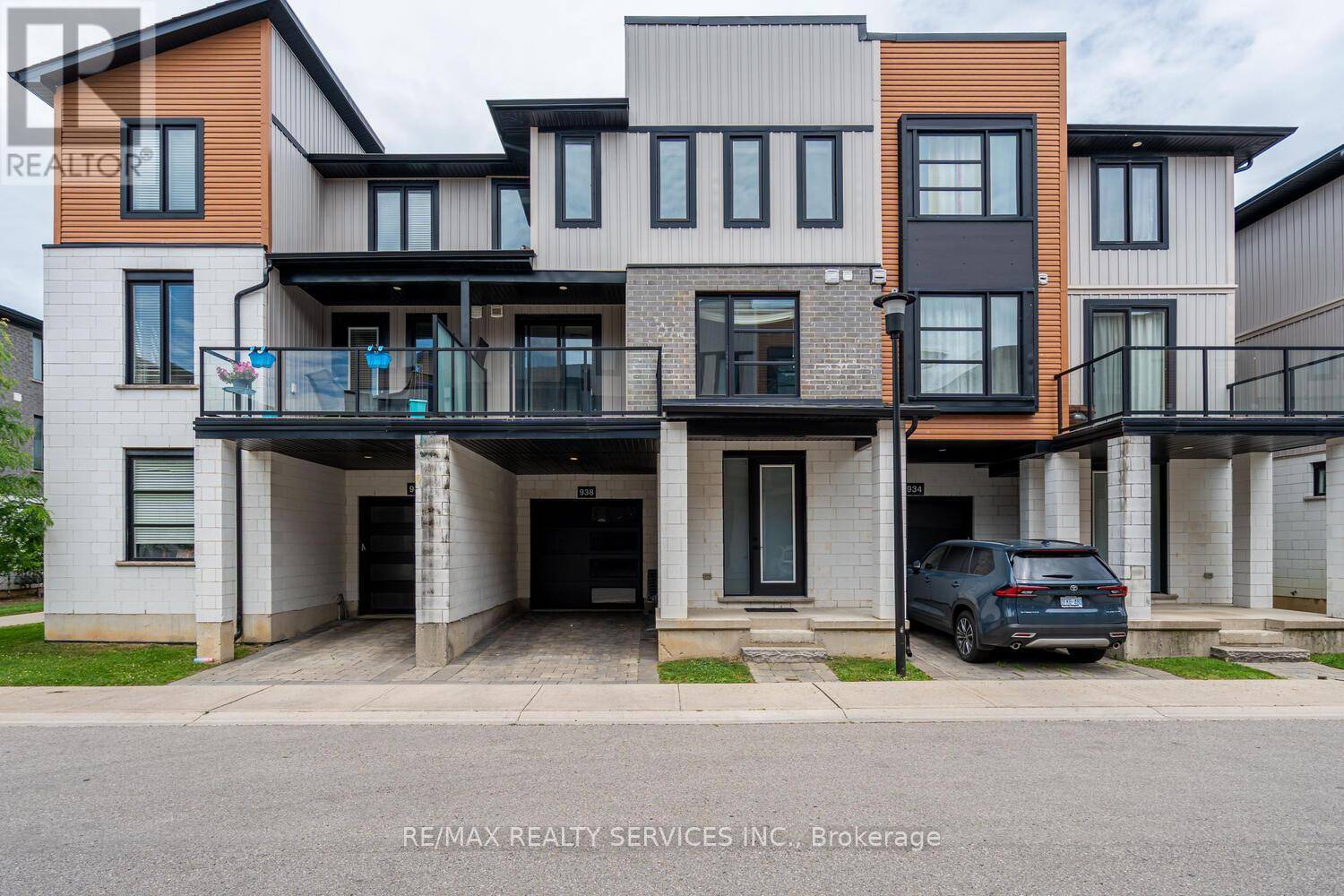 938 BATTERY PARK, London North (north M), ON N6H0J7