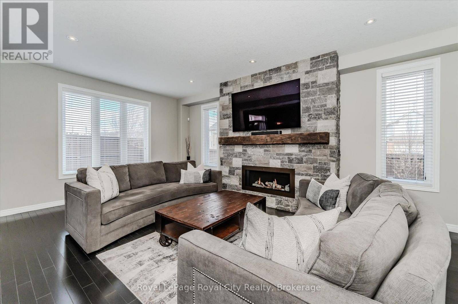 Guelph (grange Road), ON N1E0B8,24 POPHAM DRIVE