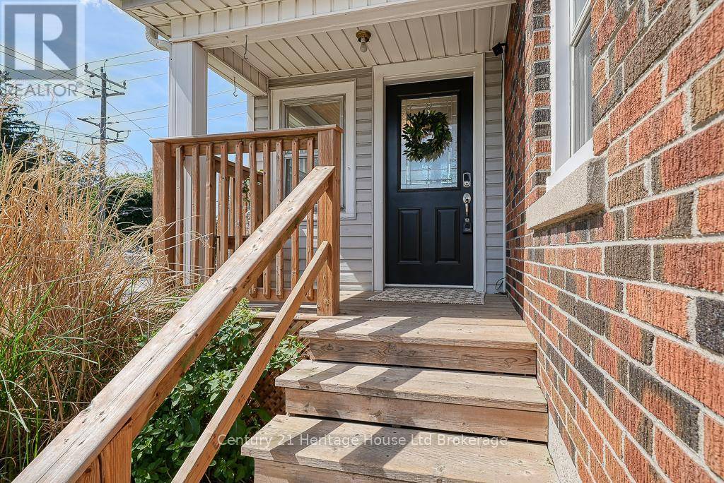 Woodstock (woodstock - South), ON N4S3L3,45 SOUTH STREET