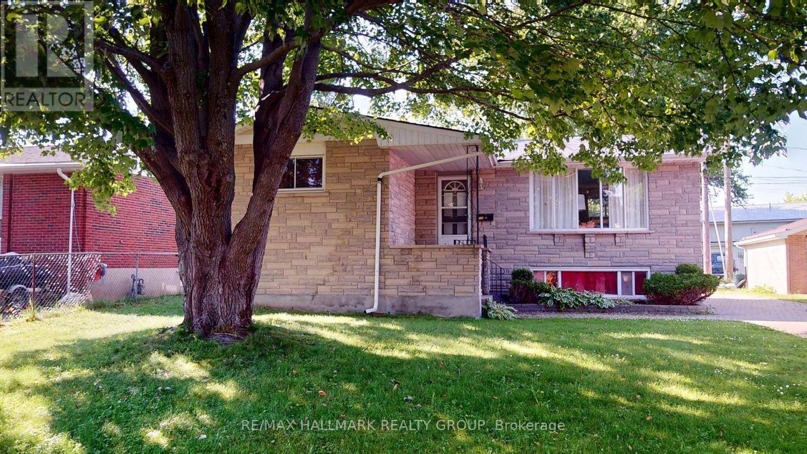 730 DEMPSTER DRIVE N, Gananoque, ON K7G2E7