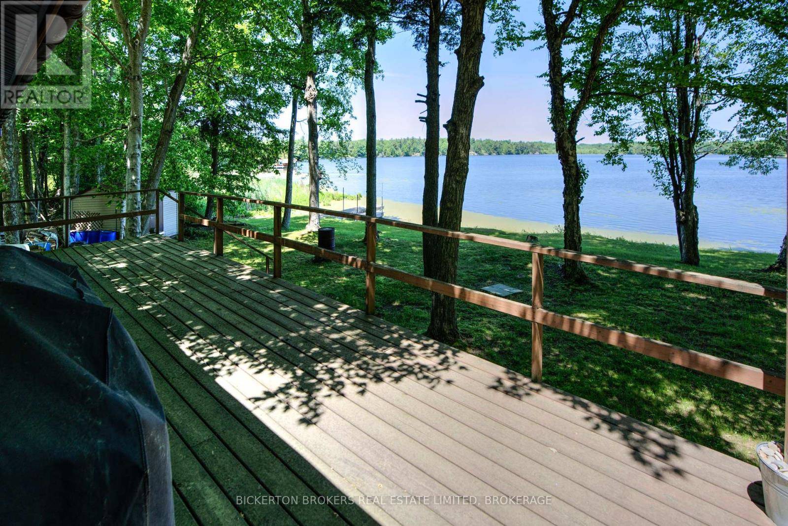 Rideau Lakes, ON K0E1N0,375 CEDAR SANDS ROADWAY ROAD
