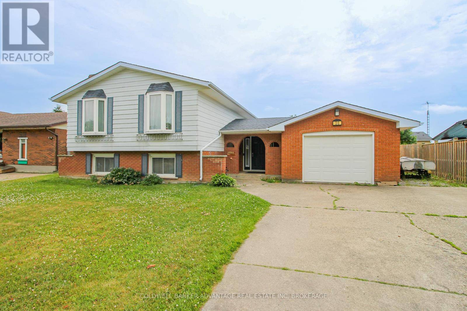 36 WELLBROOK BOULEVARD, Welland (prince Charles), ON L3C5T4