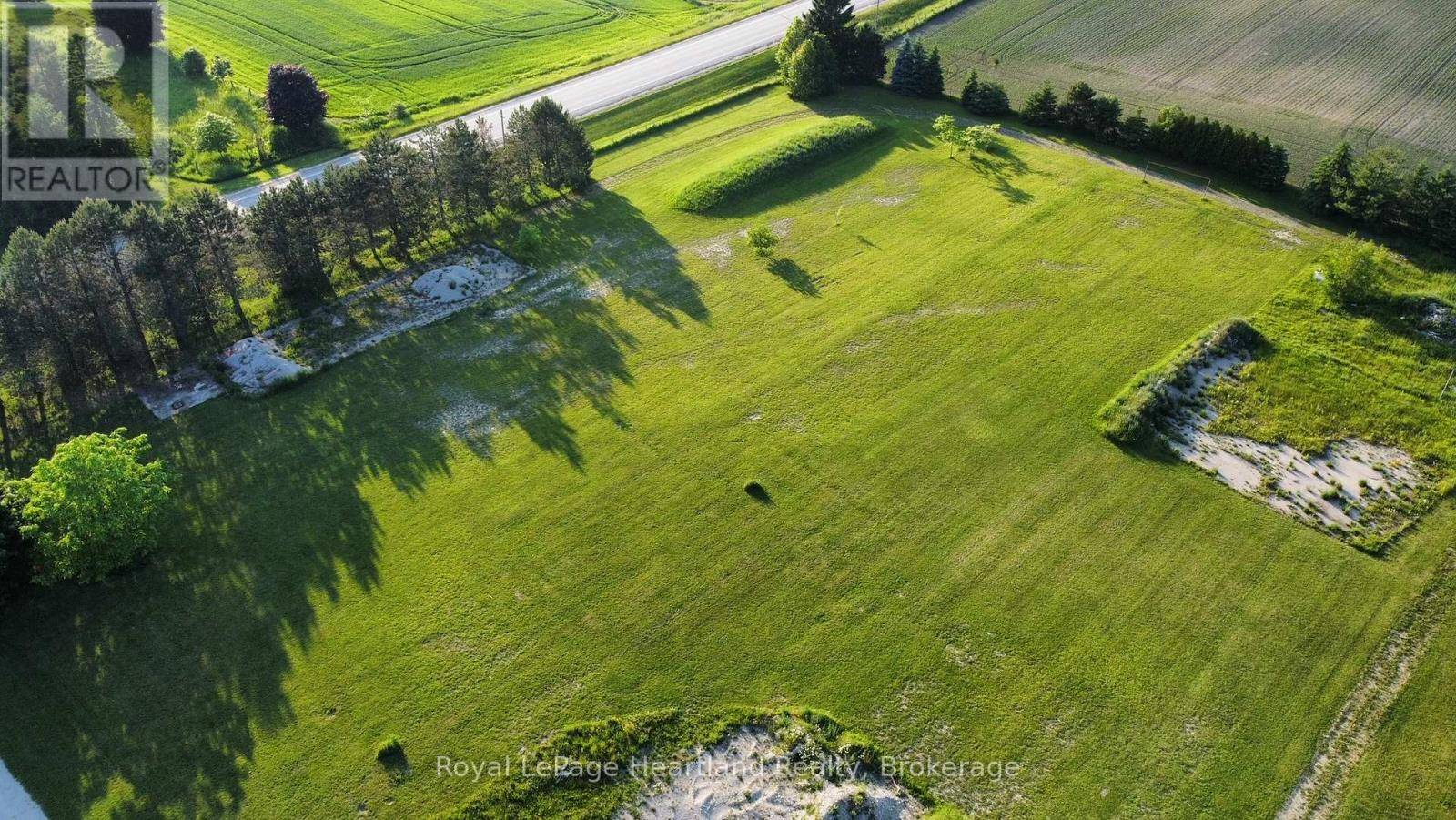Ashfield-colborne-wawanosh (colborne), ON N7A3Y2,37020 SCHOOL ROAD