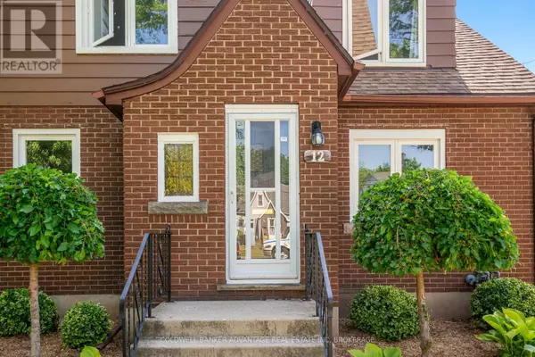 Welland (n. Welland), ON L3C1P9,12 CARLTON AVENUE