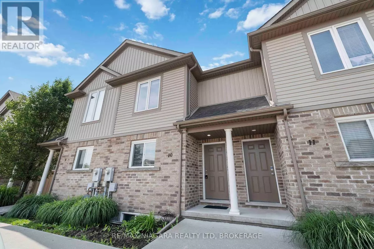 Niagara Falls (forestview), ON L2H0L6,6117 Kelsey CRES #10