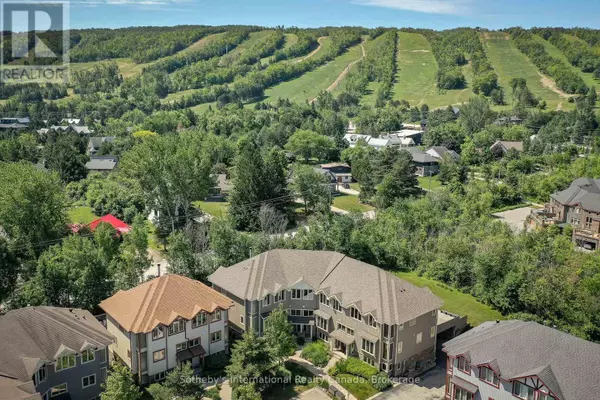 Blue Mountains, ON L9Y0V6,224 Blueski George CRES #16