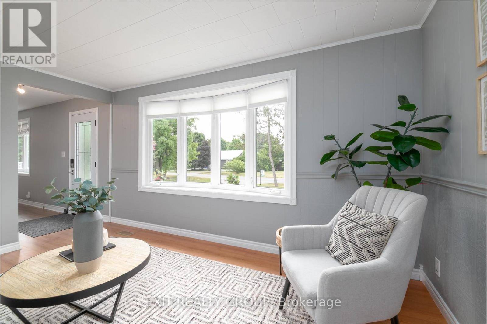 Quinte West (sidney Ward), ON K8V5P6,146 BERNARD LONG ROAD