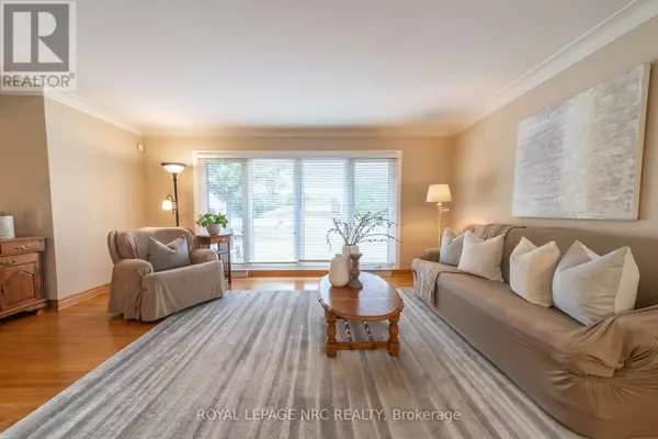 Niagara Falls (morrison), ON L2E5S3,6246 GLENGATE STREET