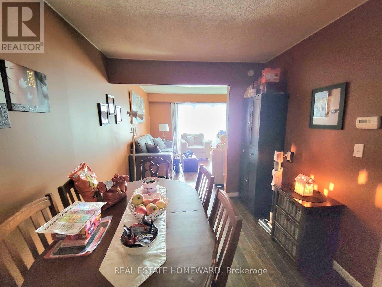Thorold (confederation Heights), ON L2V4G1,22 NOTTINGHAM STREET