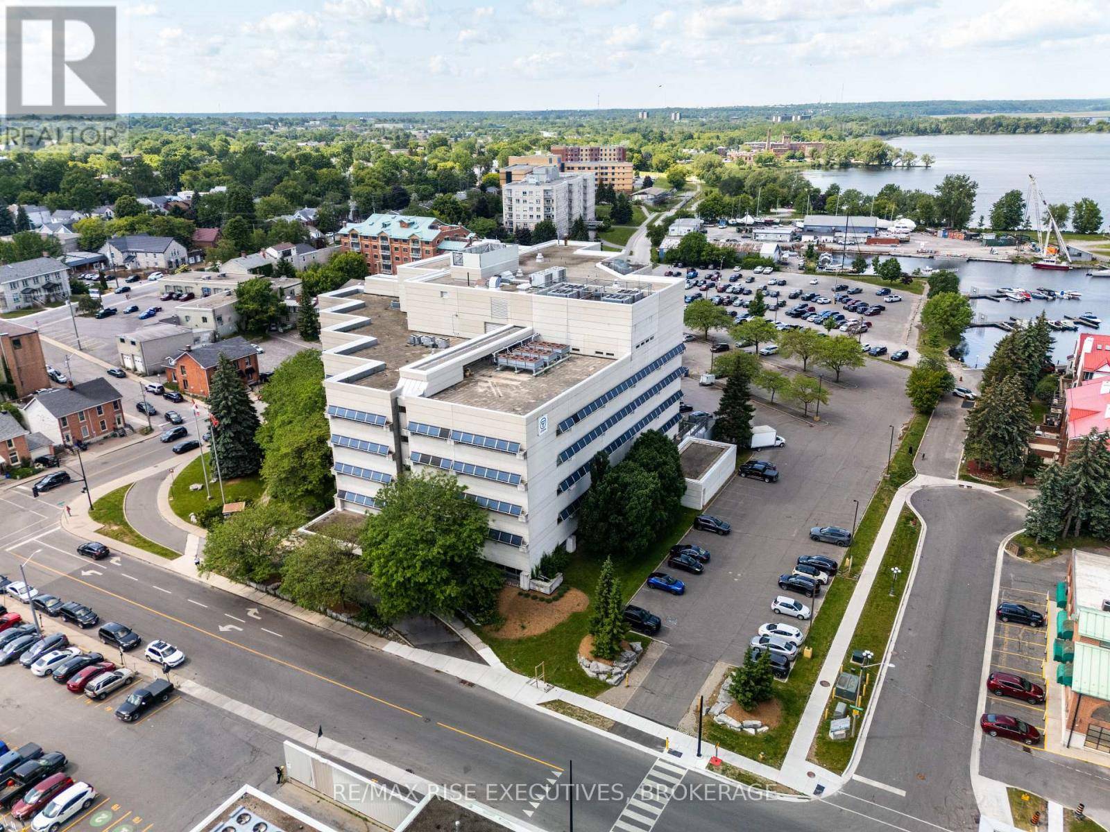 49 Place D' Armes #500, Kingston, ON K7K6E1