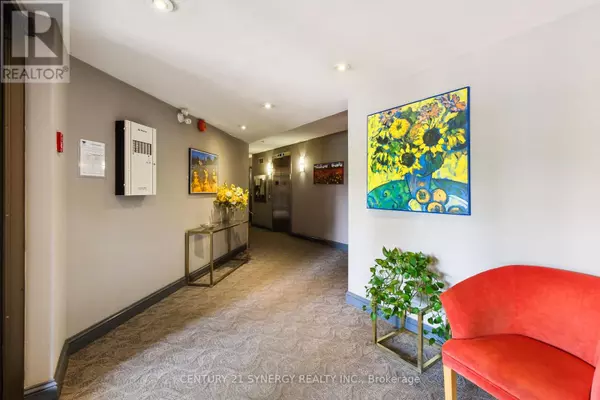 Ottawa, ON K2P0P7,295 Gilmour ST #104