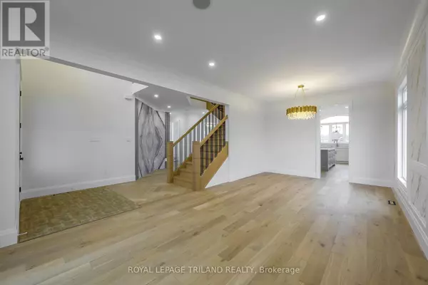 London South (south V), ON N6P0H7,4038 AYRSHIRE AVENUE