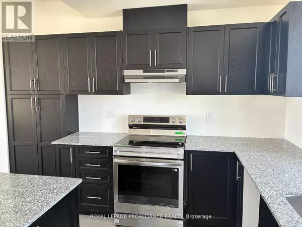 Quinte West (murray Ward), ON K0K1L0,4 LARISSA PARK DRIVE