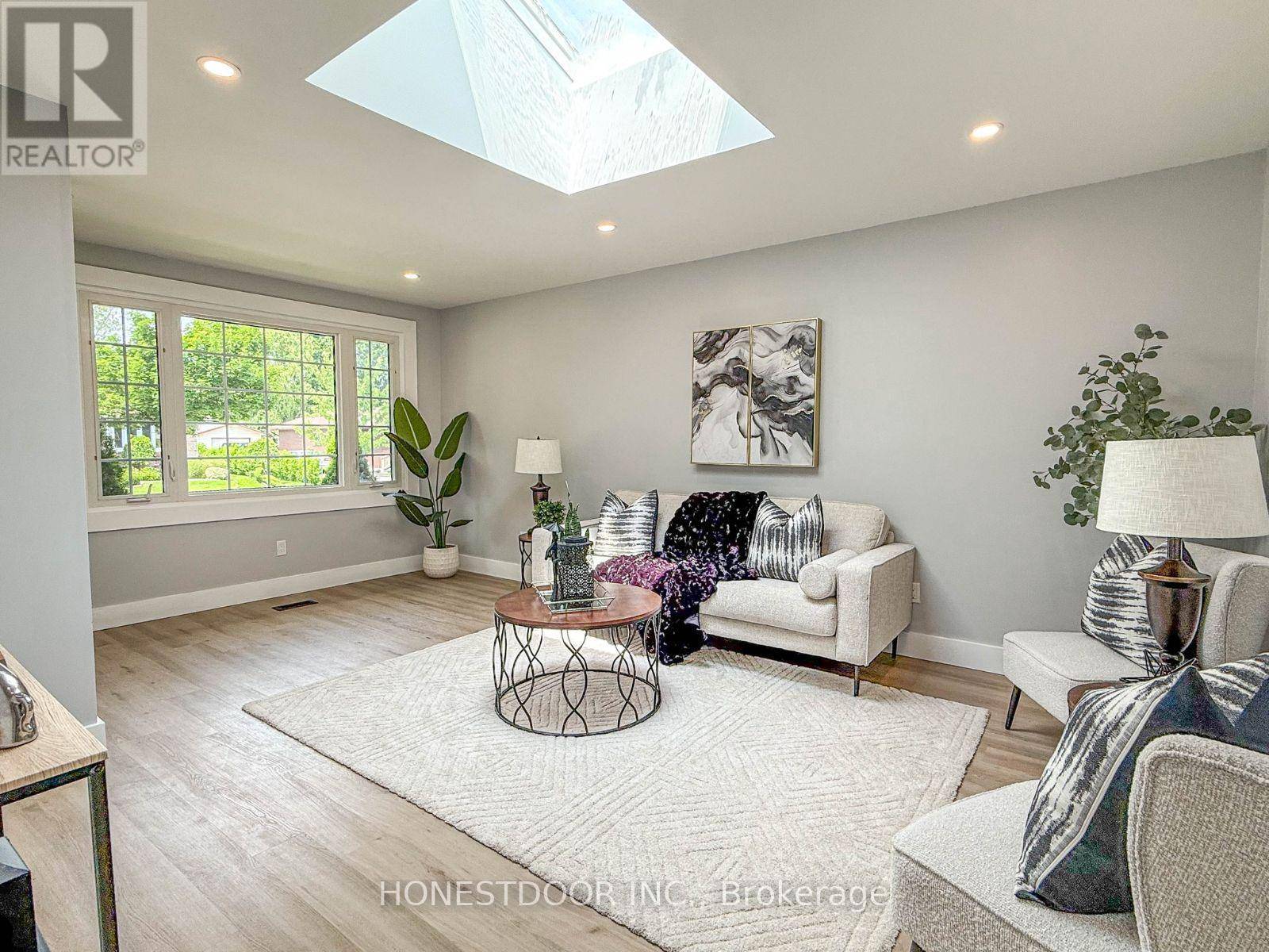 London South (south X), ON N6E2B8,1260 ERNEST AVENUE