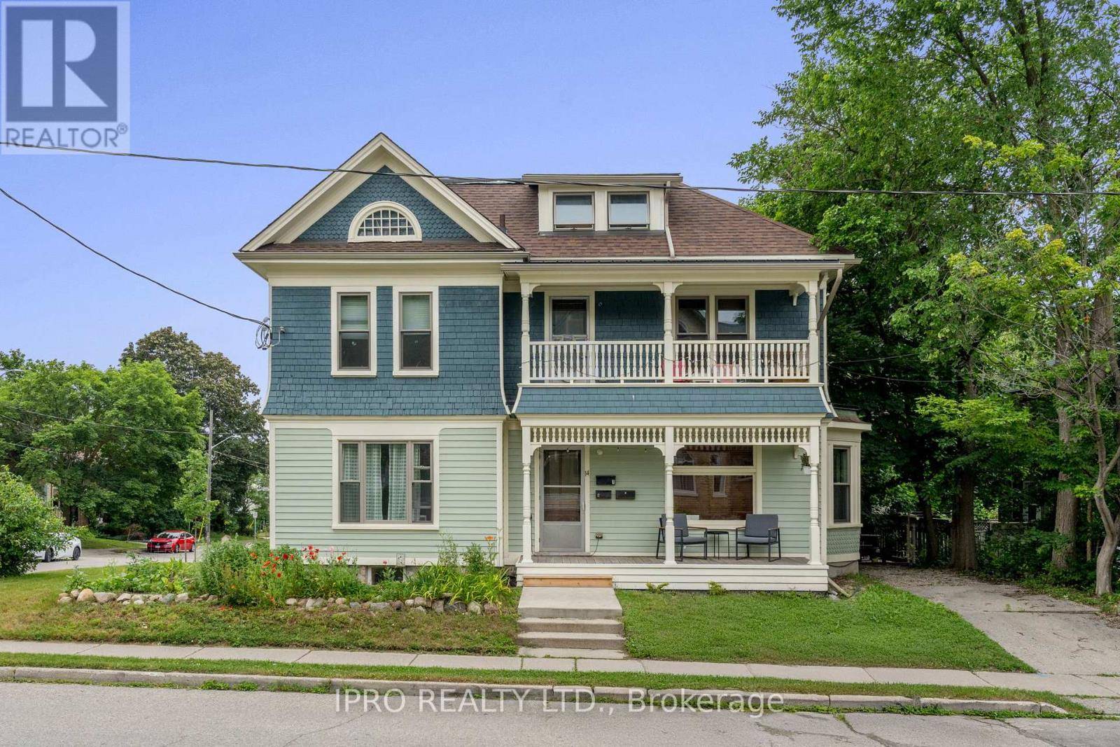 14 YOUNG STREET W, Waterloo, ON N2L2Y8